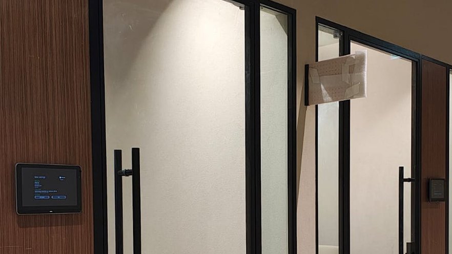 The Smart Meeting Room Revolution: How Saudi Enterprises Are Transforming Collaboration